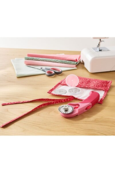 Tchibo Kumaş Kesme Ruleti, Saklama Çantalı