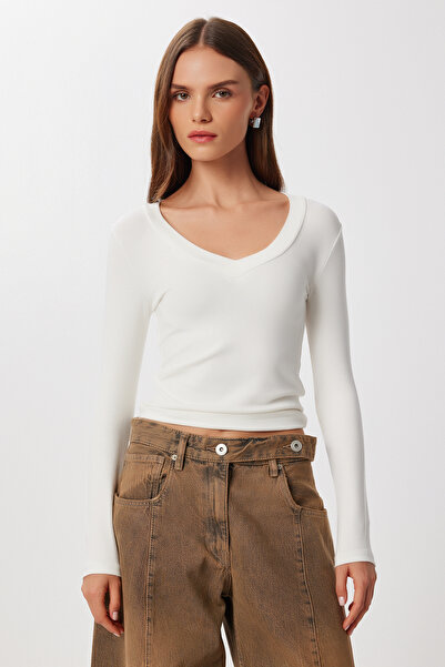 Lovelyİstanbul Bluză modală de bază Saran cu decolteu în V LMW0029 BONE