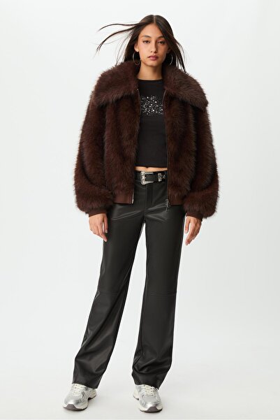 Stradivarius Suni deri düz kesim yan fermuarlı pantolon