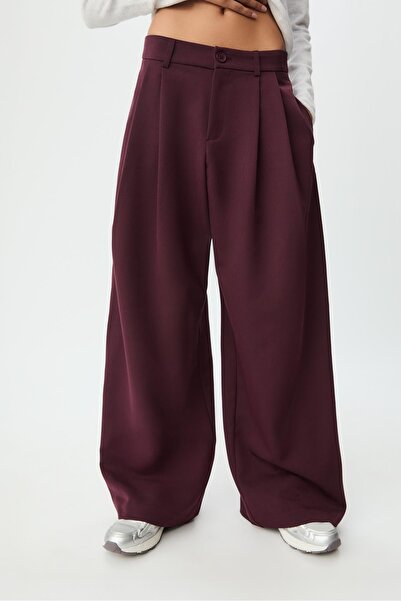 Stradivarius Wide leg smart trousers with darts