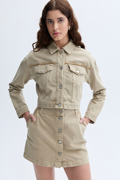 Mudo سترة جينز مطرزة