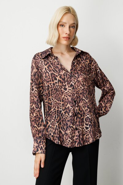 ON Сатенена риза на райета