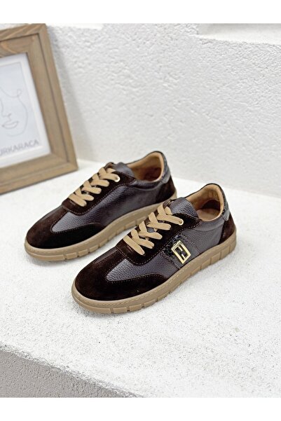 NUR KARACA 25K-055-7122 ADIDAȘI DE SPORT FEMEI CU TALPĂ PLATĂ, DETAILATE CU L...