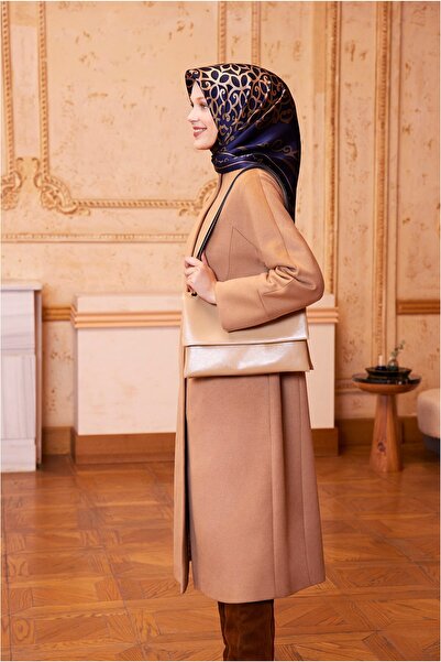 Armine Şık Nostaljik Desenli İpek Eşarp Lacivert Eşarp