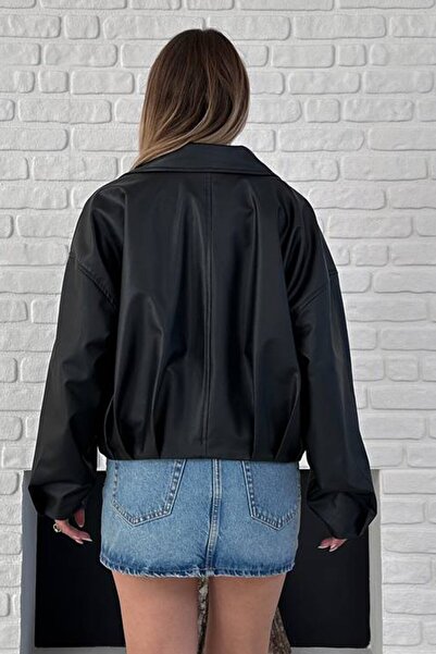 VAGGON Kadın Siyah Kemer Detaylı Fermuar Kapamalı Bomber Ceket Vs01129
