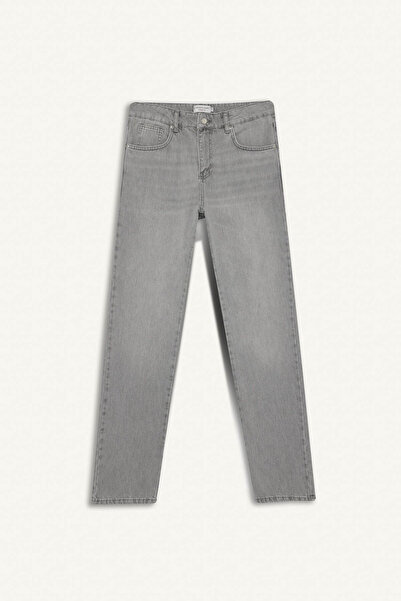 DeFacto Straight Fit Düz Paça Gri Erkek Jean Pantolon G1285Ax/Nm55