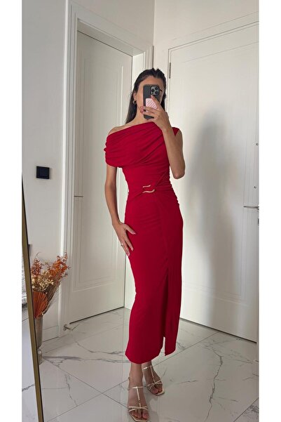 Solie فستان برباط مع ياقة قابلة للتعديل بإبزيم