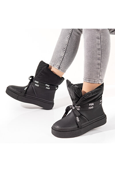 Modlet.ro Women's black waterproof boots MOD10701