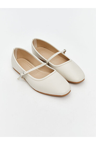 LC Waikiki GÜLİS GİYİM'DEN Bej Deri Görünümlü Kadın Babet