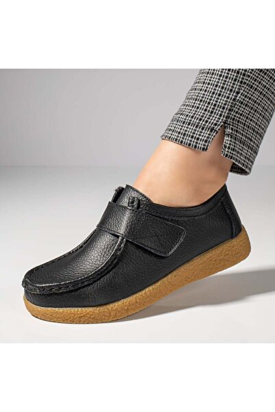 Modlet.ro Γυναικεία μαύρα casual παπούτσια με velcro από δέρμα MOD03851