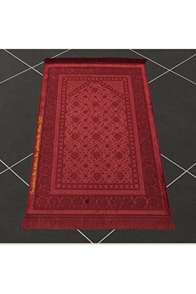 Tesbihane Kişiye Özel Nakış İşlemeli Saf İpek Kadife Kumaştan Kırmızı Renk He...