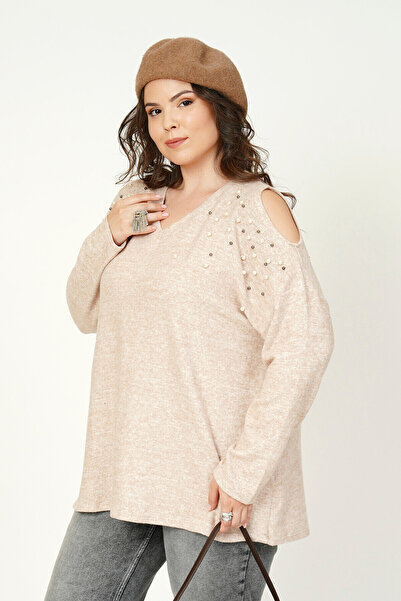 Büyük Moda Tricot Sweater with Pearl and Stone Details