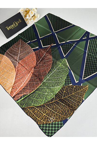 Levidor Twill Silk Scarf 02