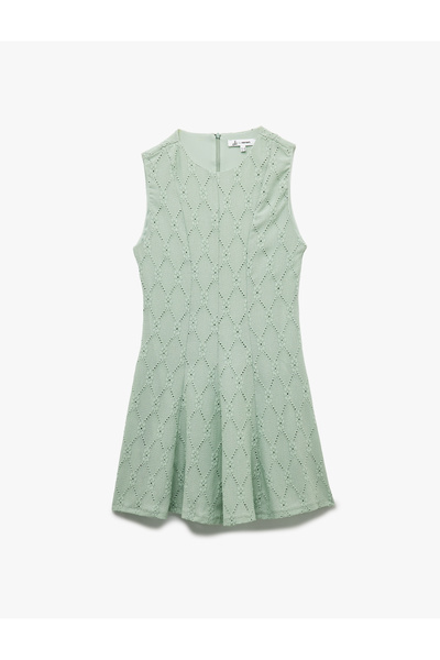 Koton Fistolu Bisiklet Yaka Kolsuz Mini Elbise