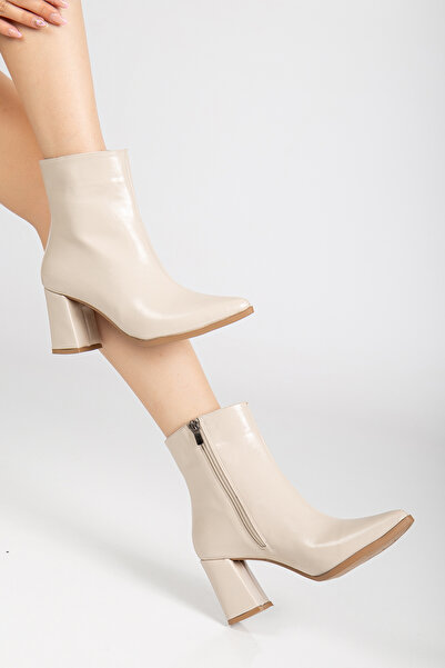 LEMUES SHOES Kadın Kısa Yandan Fermuarlı Topuklu Bej Ayakkabı