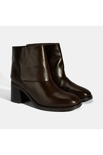 Desa Kadın Kahve Katlama Detaylı Topuklu Deri Bot