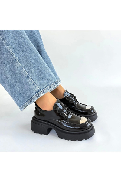 BilfolD Kiya Siyah Rugan Dolgu Topuk Oxford Ayakkabı