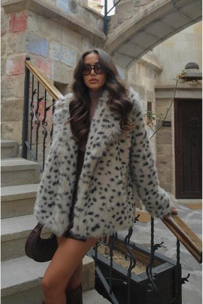 Havoş Beige Black Spotted Fur