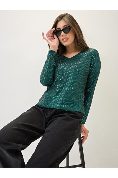 Globus By Styli بلوزة حفلات مزينة باللون الأخضر
