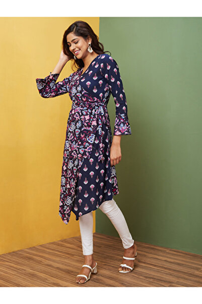 Globus By Styli Women Navy Printed V-Neck A-Line Kurta