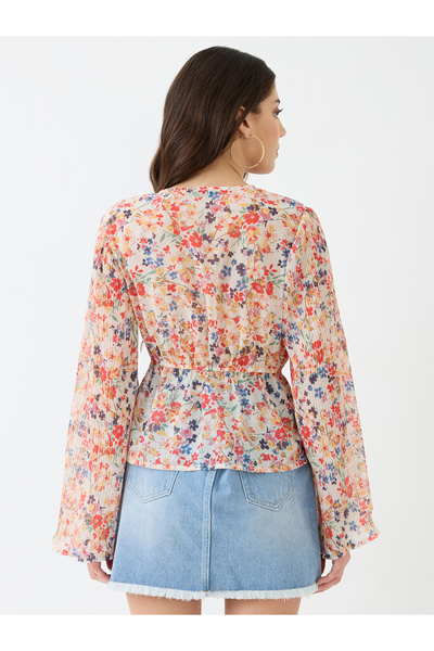 Globus By Styli Multi Georgette Floral Print Wrap Top