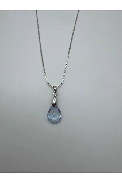 Yuchicly قلادة نسائية من الكريستال الأزرق – أنيقة ولامعة