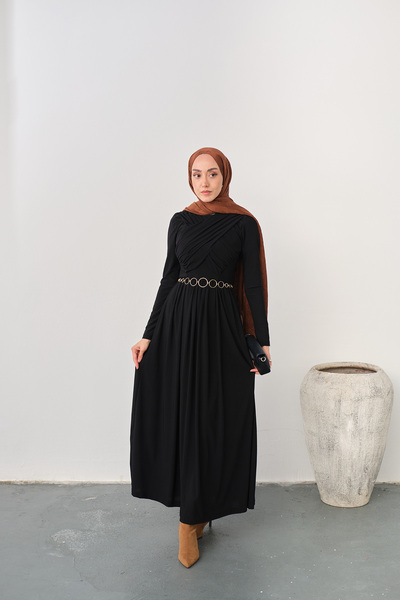 LOCCO Γυναικείο φόρεμα με χρυσή ζώνη με λεπτομέρεια πλισέ μαύρο