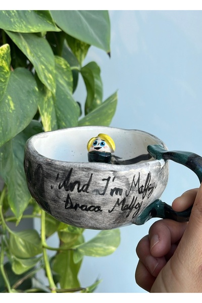 visera Harry Potter Series Draco Malfoy Figured Handmade Ceramic Mug + Spoon in the Shape of a Broomstick Gift