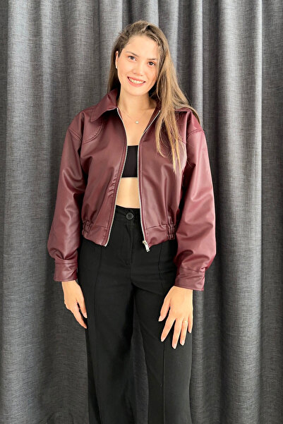 Sorridi سترة جلدية بتفاصيل مطاطية عند الخصر