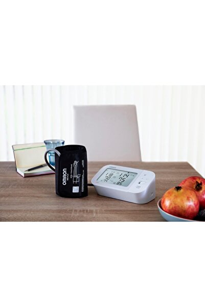Omron M6 Comfort Upper Arm Blood Pressure Monitor