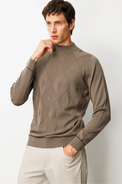 Desen Triko Ανδρικό πουλόβερ με μισό ζιβάγκο με ρίγες από μαλλί μπακλαβάλι βιζόν