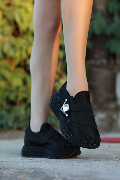 kajal ayakkabı Αθλητικά παπούτσια με λεπτομέρεια πόρπης LJN 640