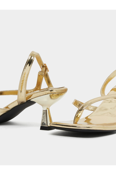 Styli Gold Kitten Heel Thong Sandals