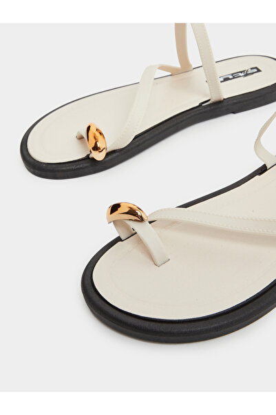 Styli White Toe Ring Flat Sandals