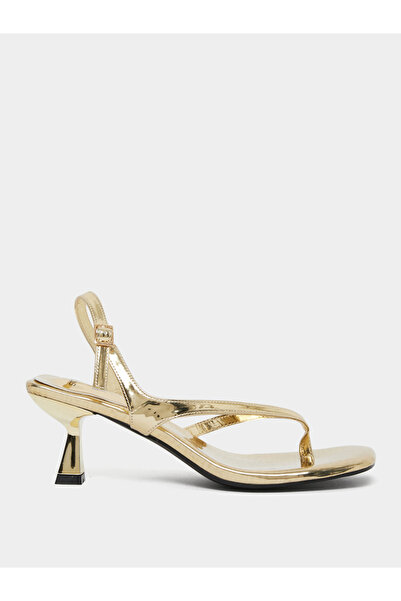 Styli Gold Kitten Heel Thong Sandals
