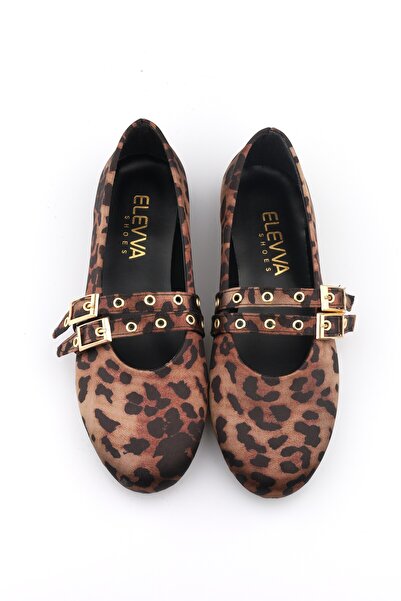 moon glow Γυναικείες μπαλαρίνες με διπλή πόρπη με καρφιά σε χρώμα ζέβρα λεοπά...