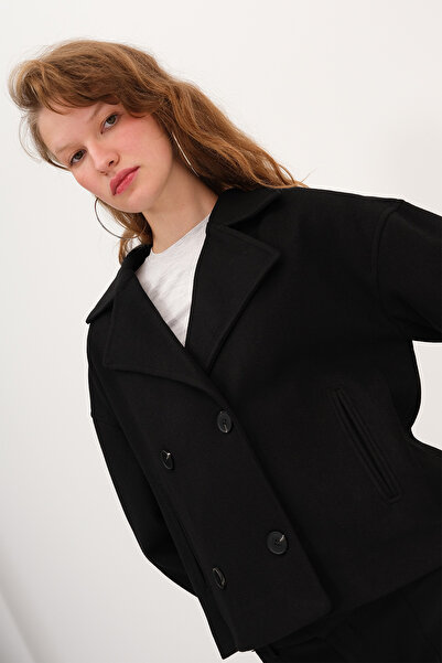 Addax Κοντό μπουφάν με κουμπιά C2517