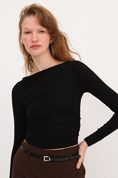 Addax Long Sleeve Blouse with Gathered Sides B185