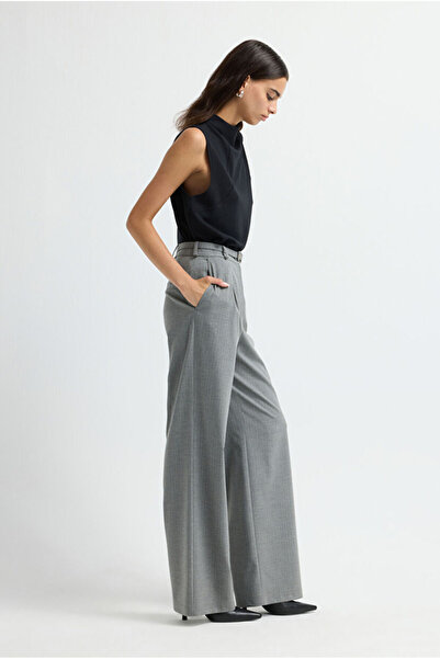 adL Pileli Çizgili Pantolon