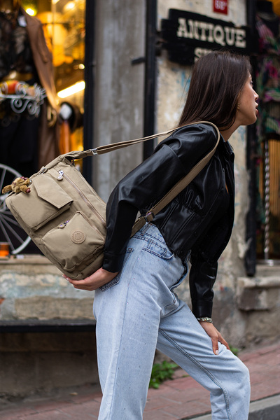 Çantaland Geantă de umăr și crossbody din țesătură Crinkle pentru femei – cu ...