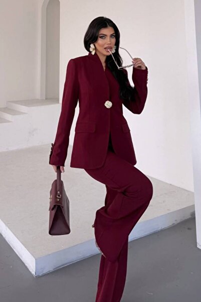 AKD Atelier Women's Two-Piece Suit Stylish Button Detail Stand Collar Blazer Jacket Wide Leg Pants Set