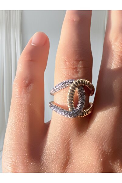 VEGALUXE خاتم من حجر الزركون بتصميم فولاذي قابل للتعديل حسب الحجم للإصبع. لا يسود.