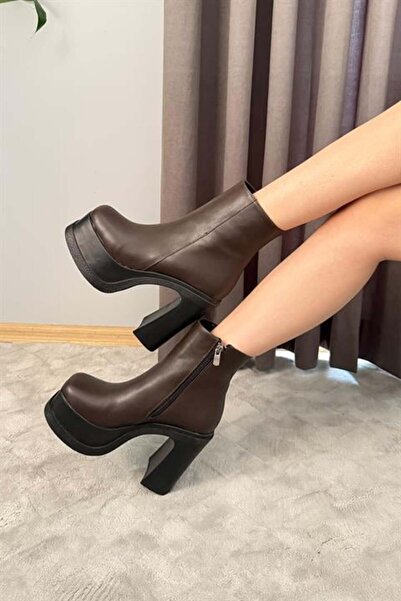 Difolia Kadın Koyu Kahve 12 cm Platform Topuklu Fermuarlı Bot
