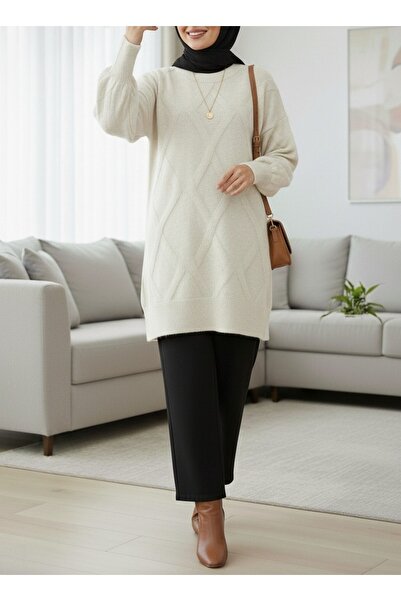 Modamorfo Baklava Patterned Soft Knit Tunic - Ecru