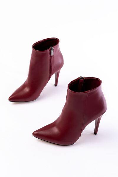 Rainon Store Burgundy Thin Heeled Zippered Boots – Elegance in Every Step