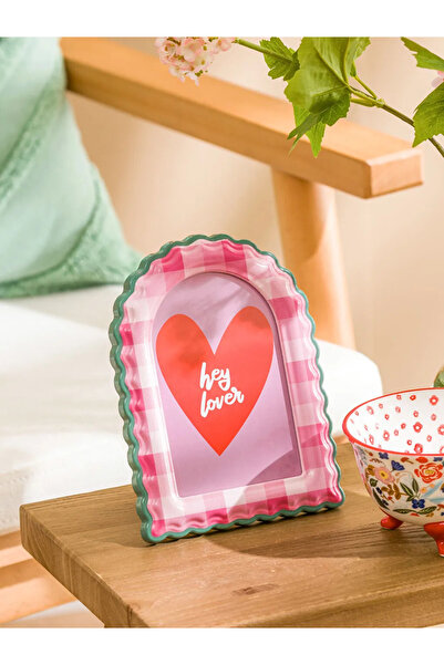 LC Waikiki إطار صور LCW HOME بقاعدة وردية اللون مقاس 19 سم