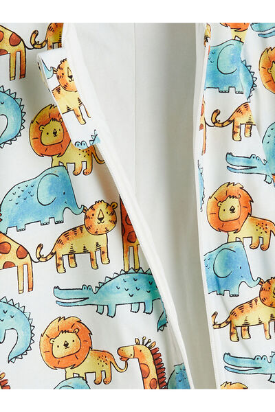 LC Waikiki Bisiklet Yaka Hayvan Desenli Erkek Bebek Tulum