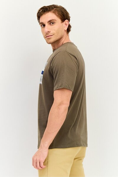 NORTHLAND Men Ribbed Collar Short Sleeve Graphic Print Logo T-Shirt, Olive