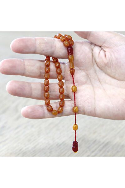 Tesbihane سبحة من حجر الكوارتز المقطوع بشكل مكعب بلونين مع طبقة علوية بلون العسل الداكن ولون العنبر الناري