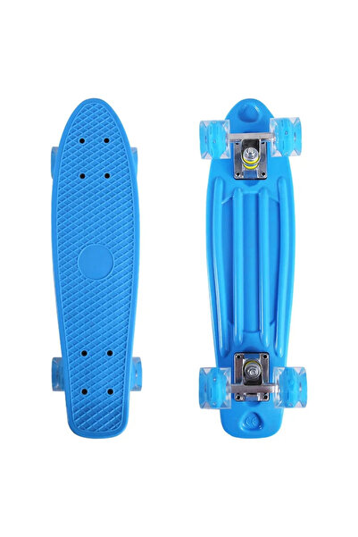 velve Skateboard Cu Lumini In Roti